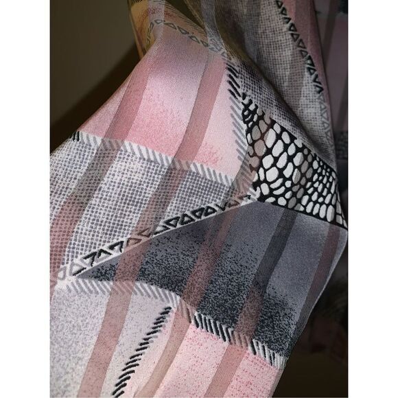 Vintage 90s abstract semi sheer oversized button-down top 18W￼ - Picture 8 of 12